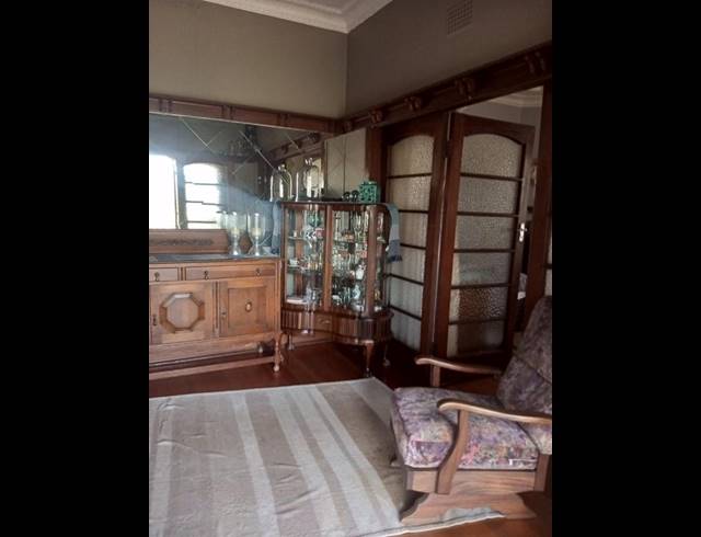 4 BEDROOM HOUSE FOR SALE IN SELECTION PARK
